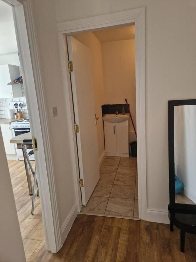Beautiful 1-Bed Apartment In Cork Eksteriør billede